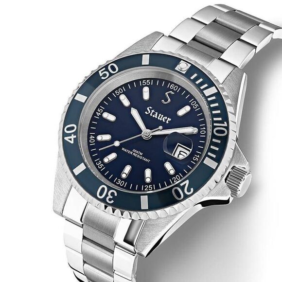 Stauer Excursion Dive Watch NWT - Picture 2 of 6